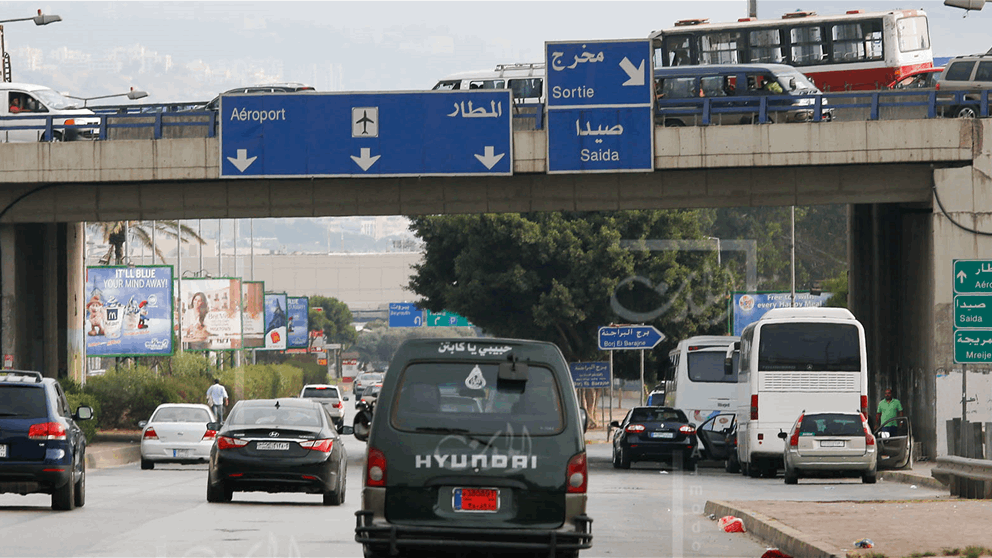 "تحلوا بالصبر".. من شاتيلا إلى المطار!